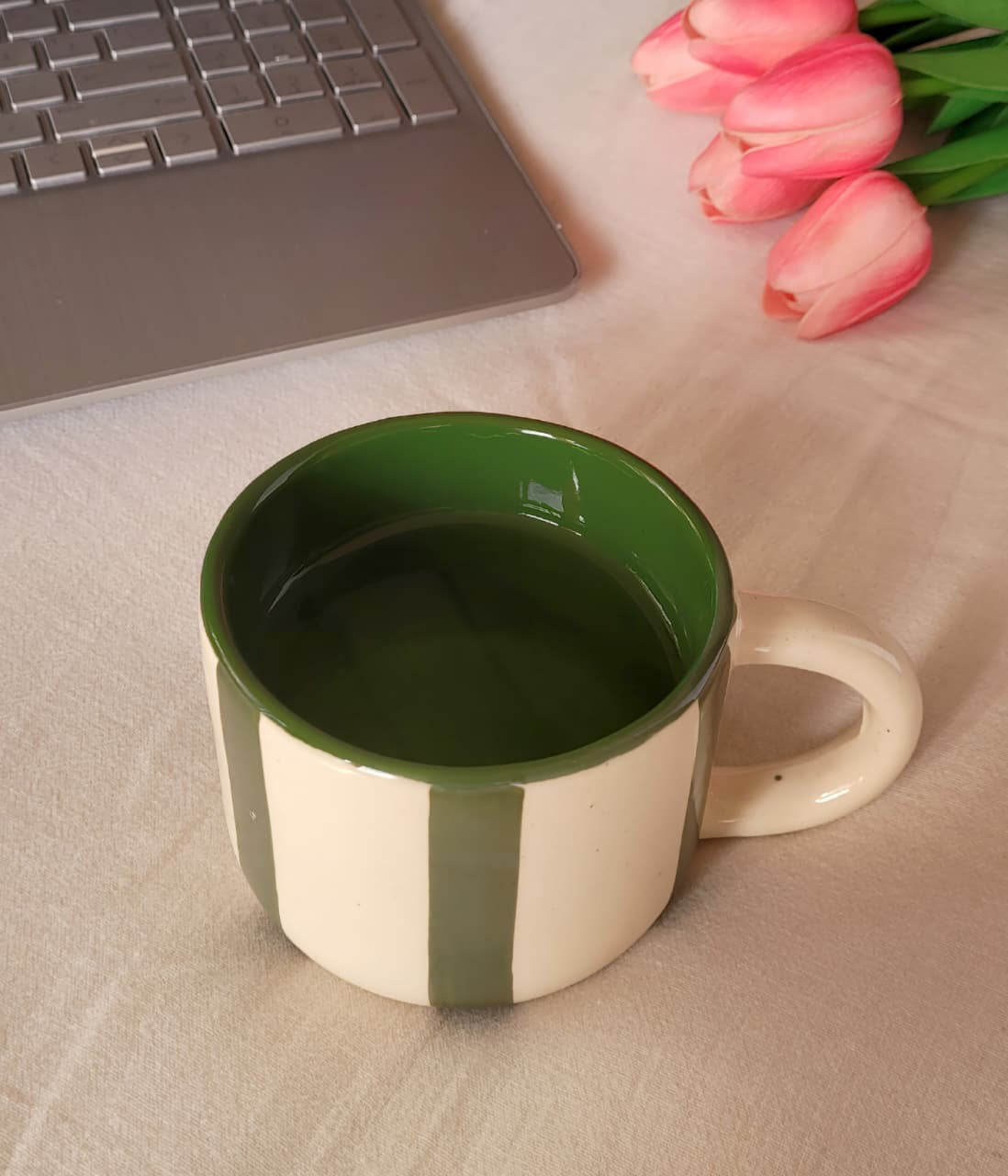 Classic stripe cup
